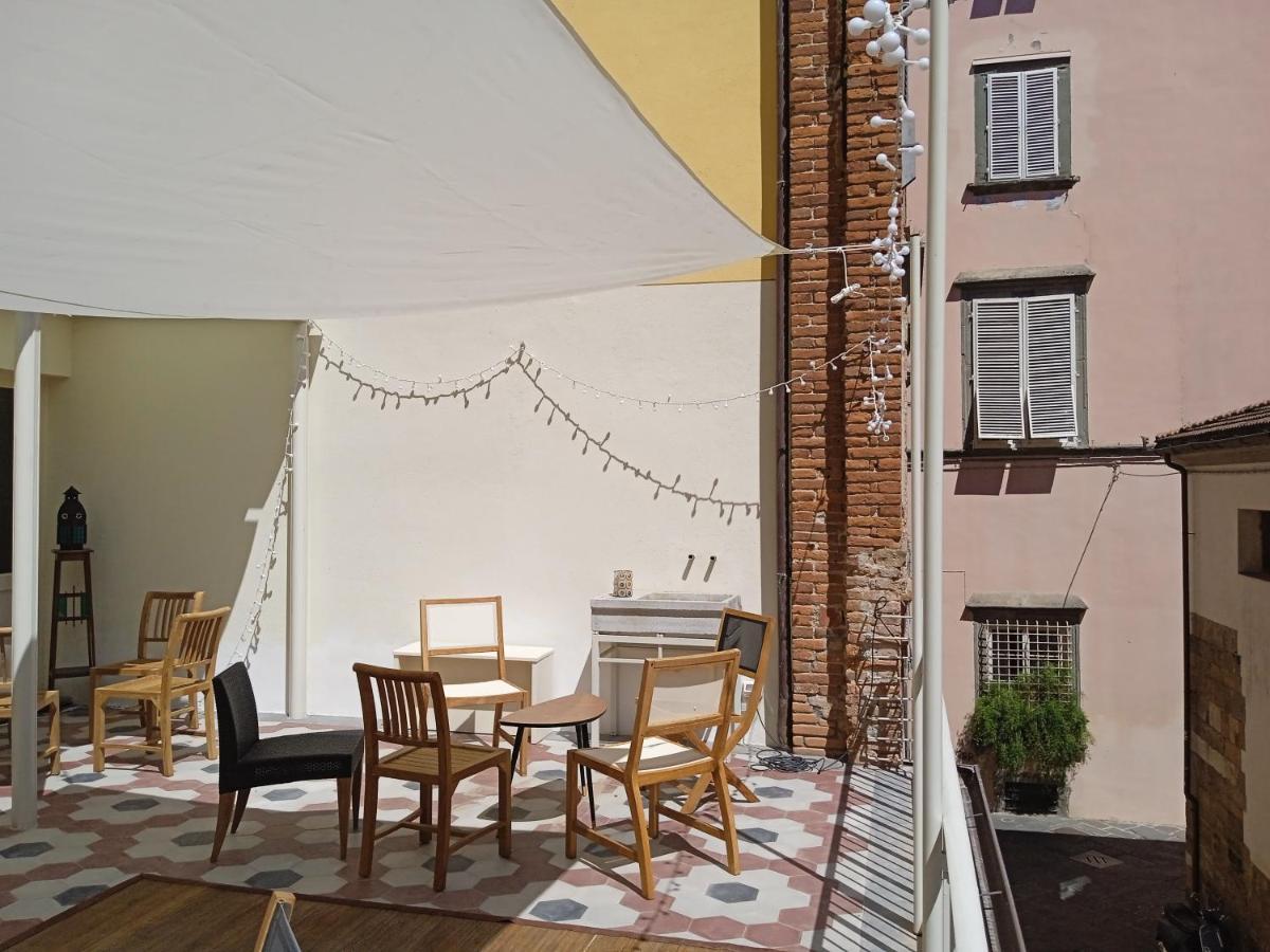 Hotel La Terrazza Del Fotografo Lucca Esterno foto