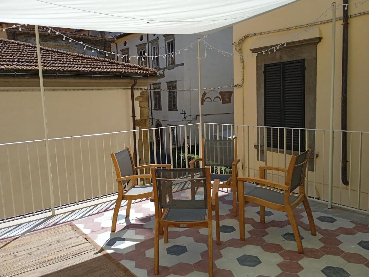 Hotel La Terrazza Del Fotografo Lucca Esterno foto