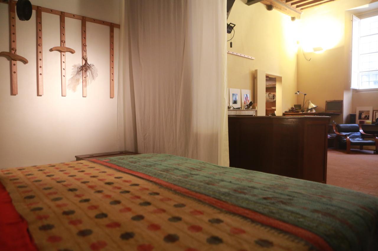 Hotel La Terrazza Del Fotografo Lucca Esterno foto
